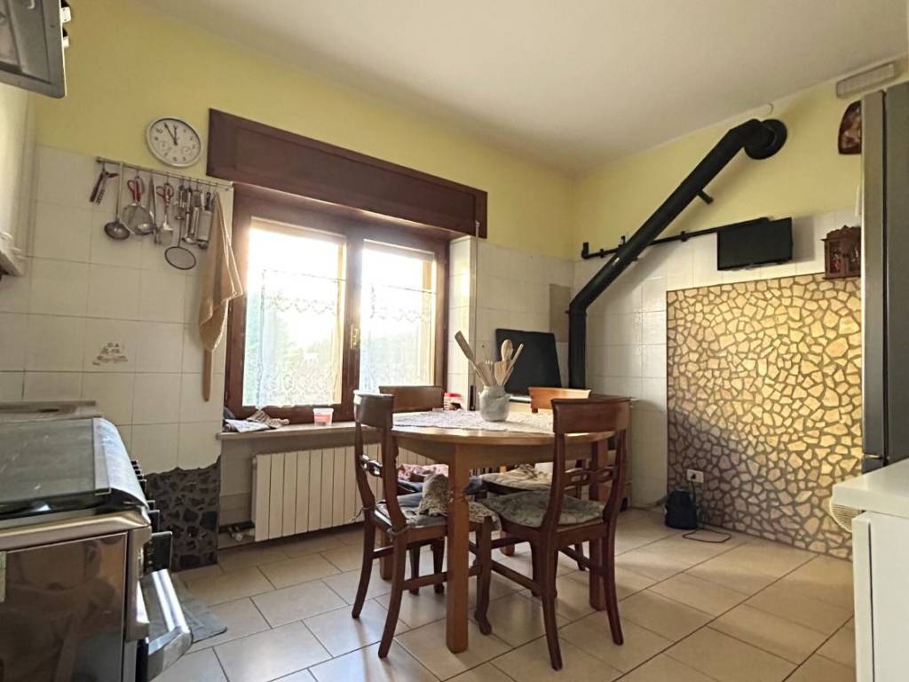 Villa a Belfiore in Via Stradelletta - Foto 4