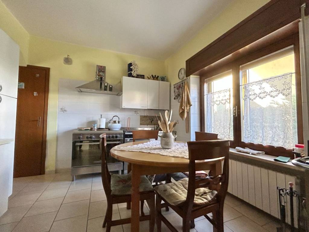Villa a Belfiore in Via Stradelletta - Foto 5