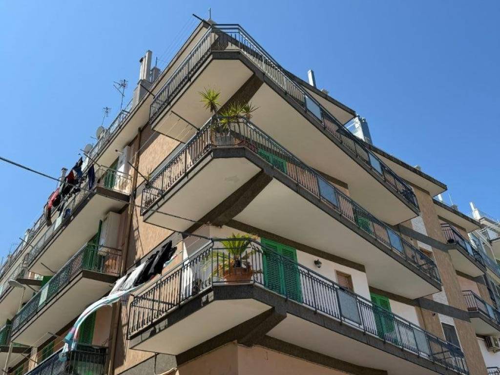 Appartamento a Giovinazzo in Via Vittorio Veneto - Foto 3