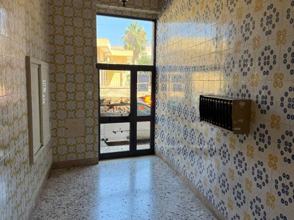 Appartamento a Giovinazzo in Via Vittorio Veneto - Foto 4