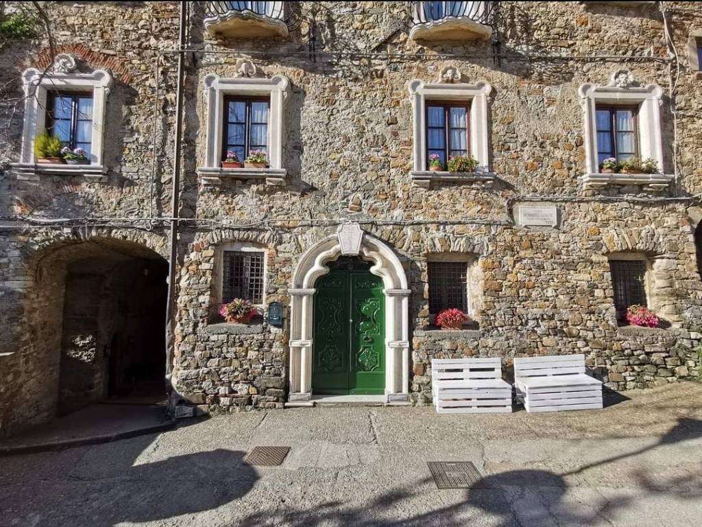 Casa indipendente a Fosdinovo in Via Modesto Lichene - Foto 2
