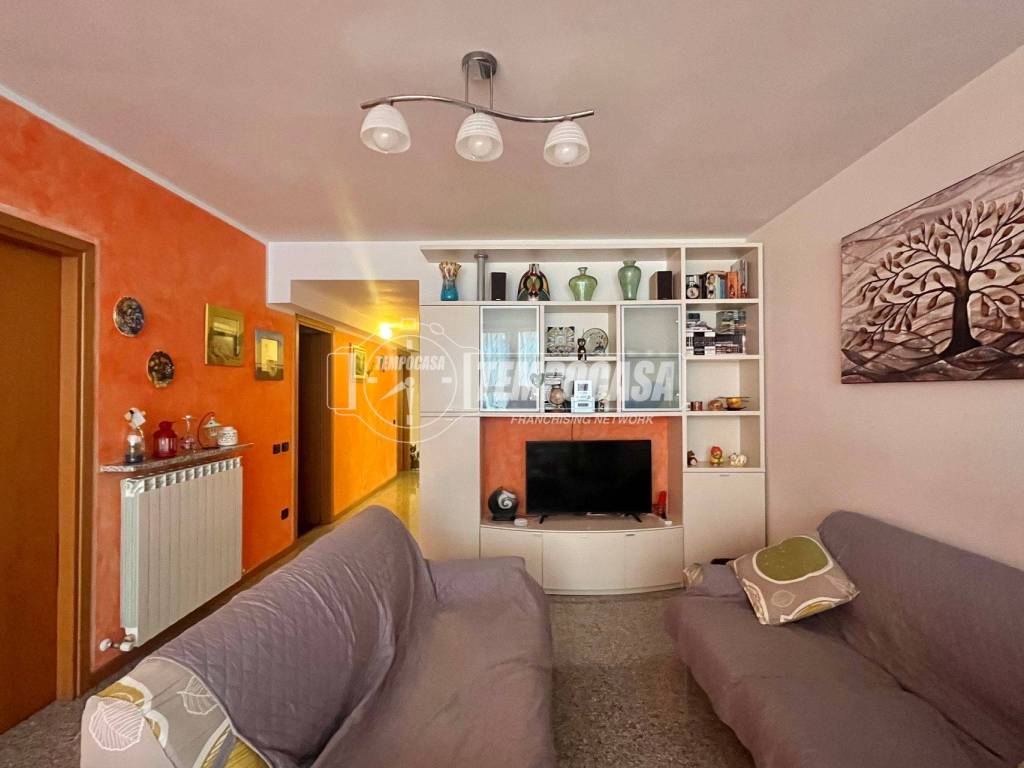 Appartamento a Lecco in Corso San Michele del Carso - Foto 4