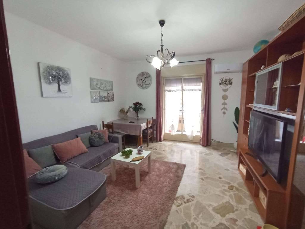 Appartamento a Campofelice di roccella in via Antonino Maggio - Foto 4