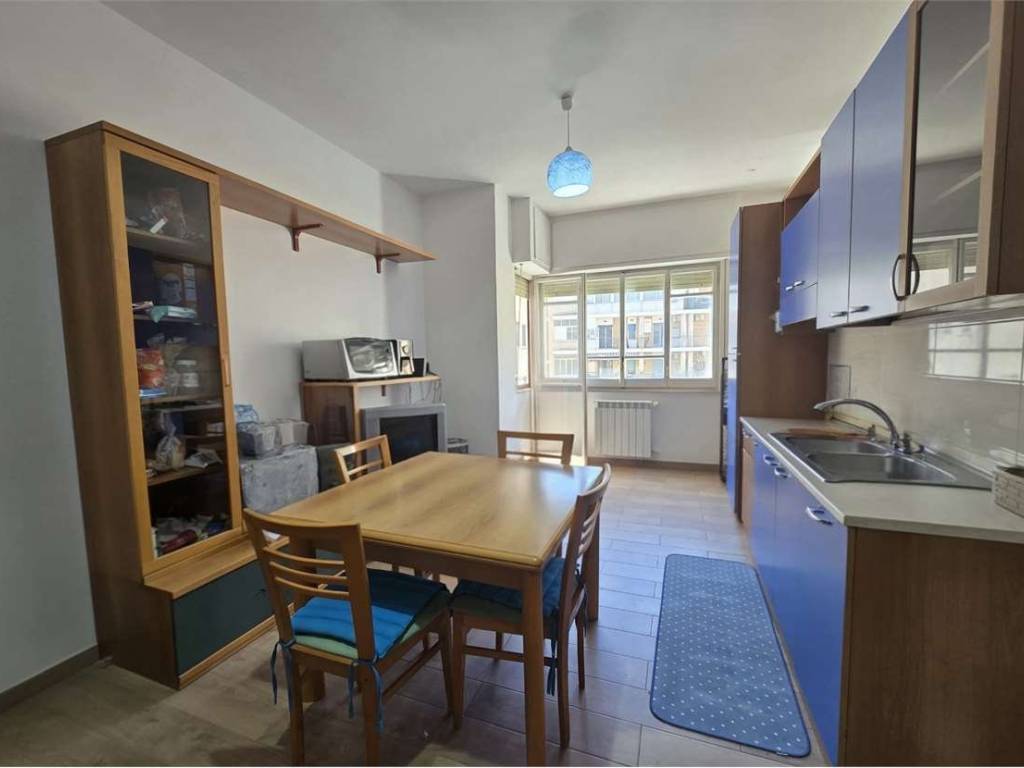 Appartamento a Catanzaro in Via caprera , 144 - Foto 3