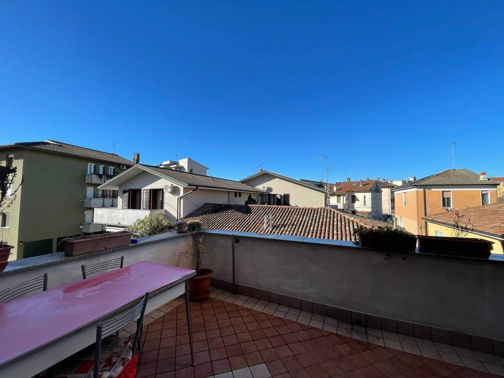 Appartamento a Lodi vecchio in Via Eugenio Curiel - Foto 4