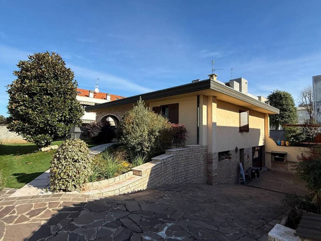 Villa a Lainate in Vicolo Mincio - Foto 3