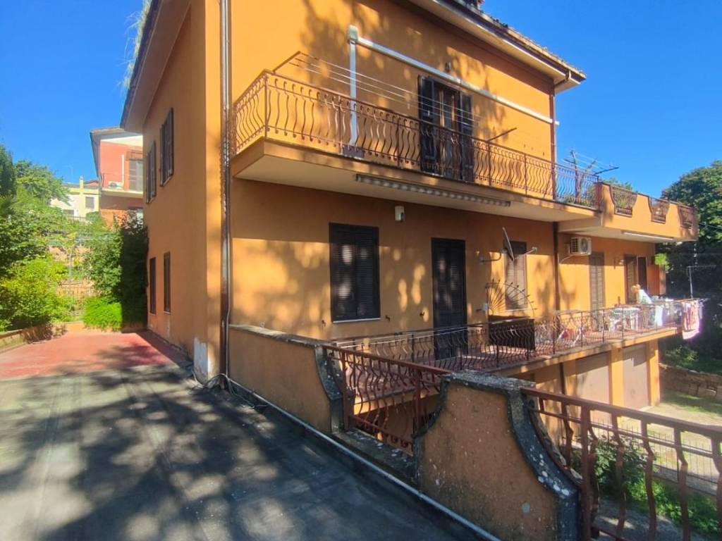 Appartamento a Ariccia in Via del Monte - Foto 4