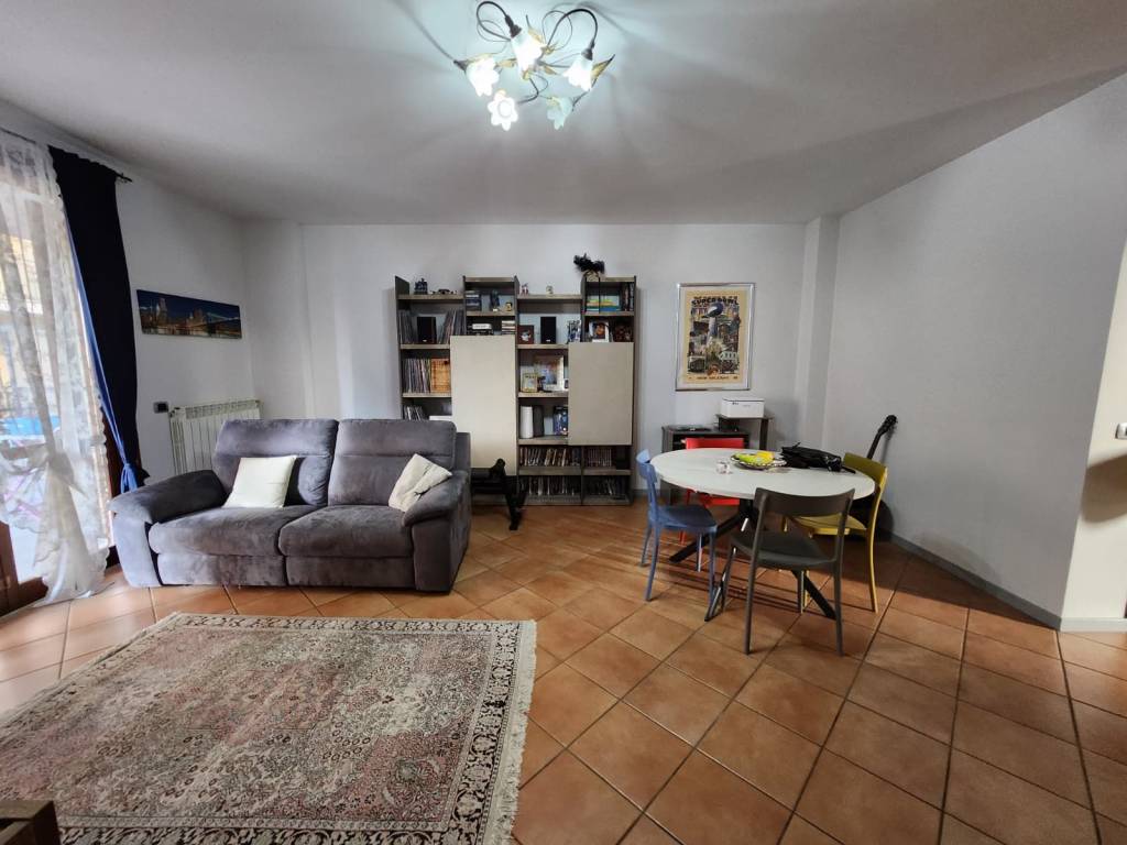 Appartamento a Zagarolo in Viale Ungheria - Foto 4