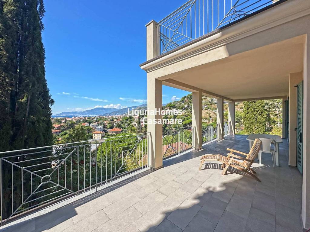 Villa a Bordighera in Via Coggiola, 21 - Foto 4