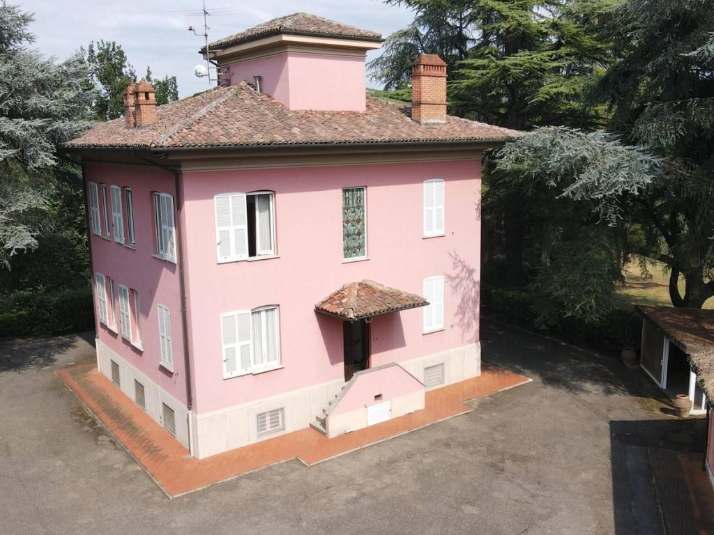 Villa a Novi ligure in Strada della Mazzola - Foto 2