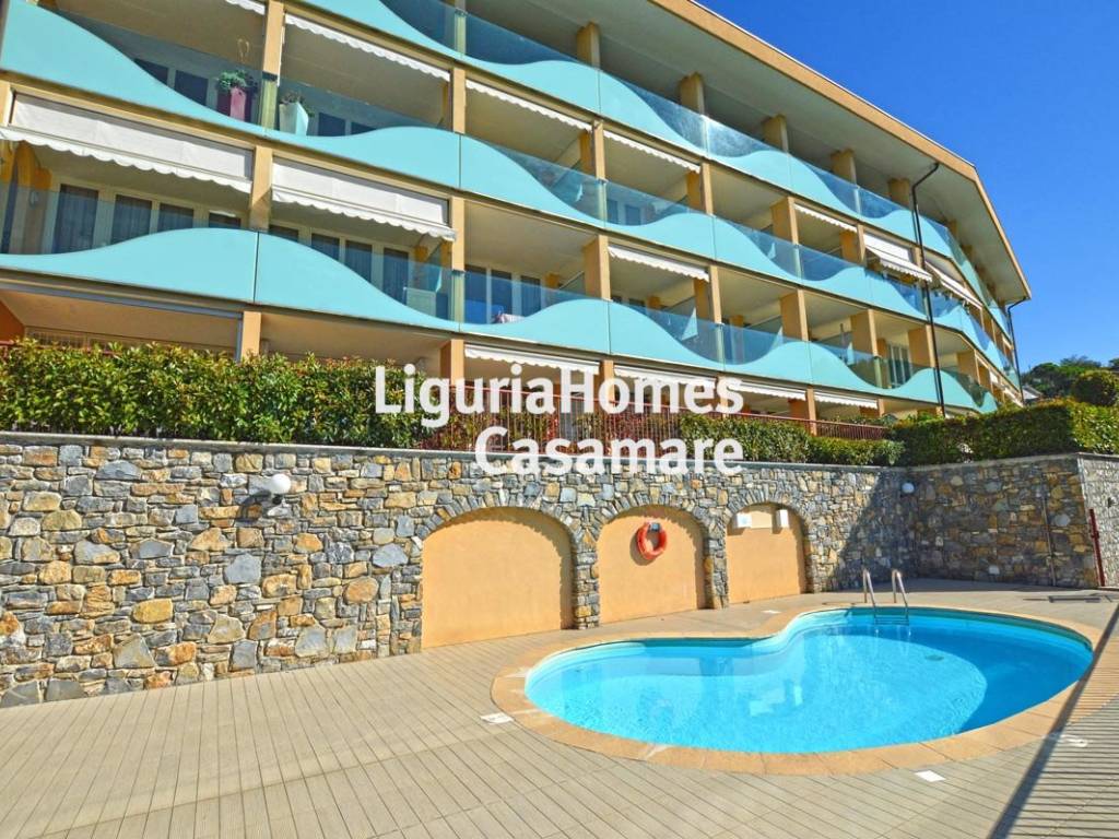 Attico / mansarda a Vallecrosia in Via Bellavista - Foto 2