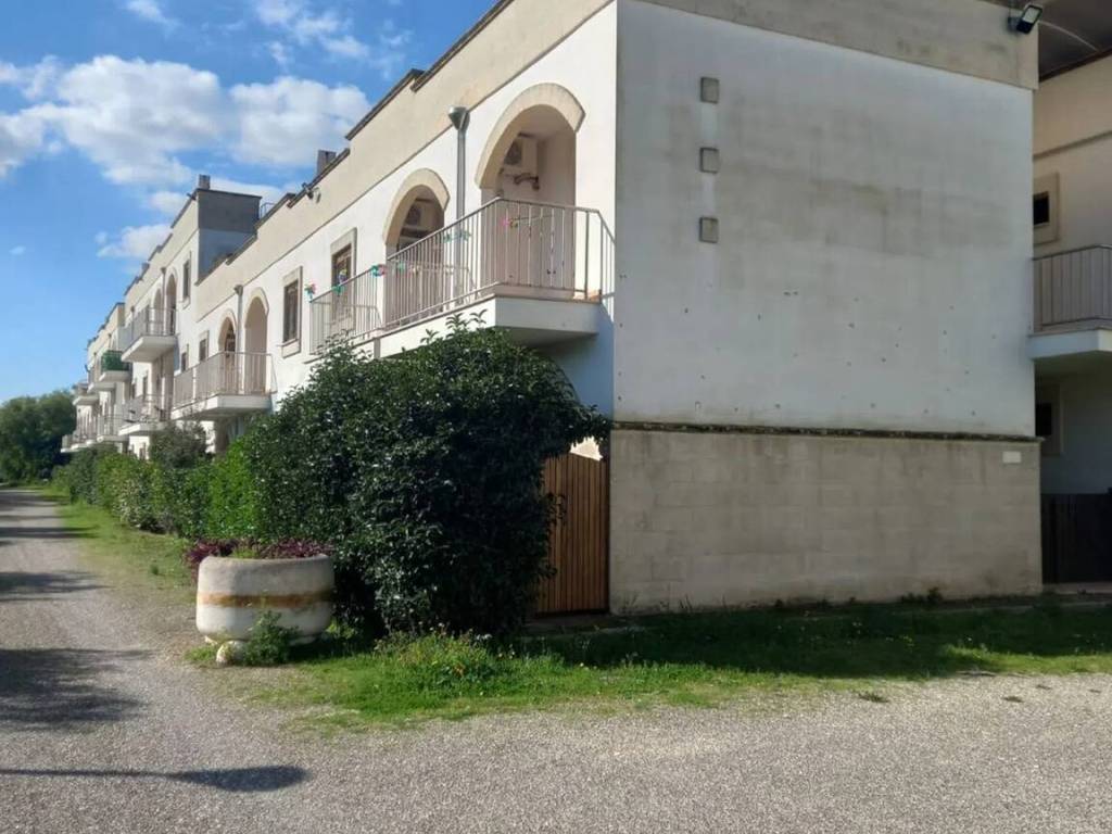 Appartamento a Castellaneta in Strada Statale 106 Jonica, 1 - Foto 2
