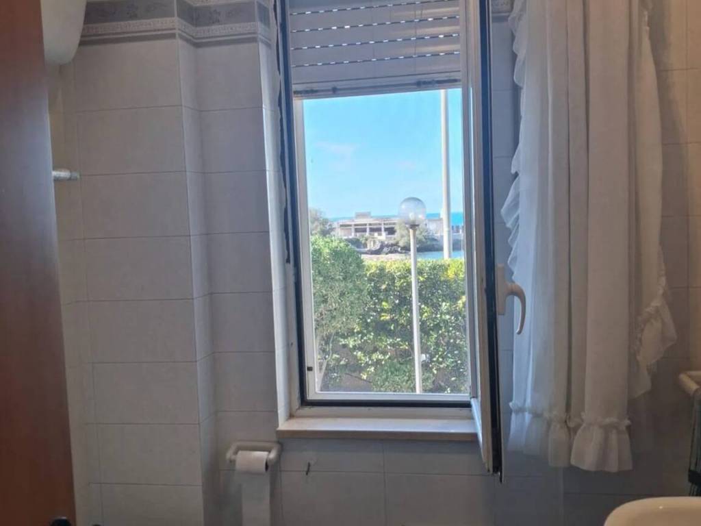 Appartamento a Bari in Viale Grotta Della Regina - Foto 5