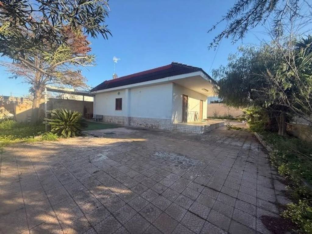 Villa a Bari in Strada San Giorgio No Number - Foto 3