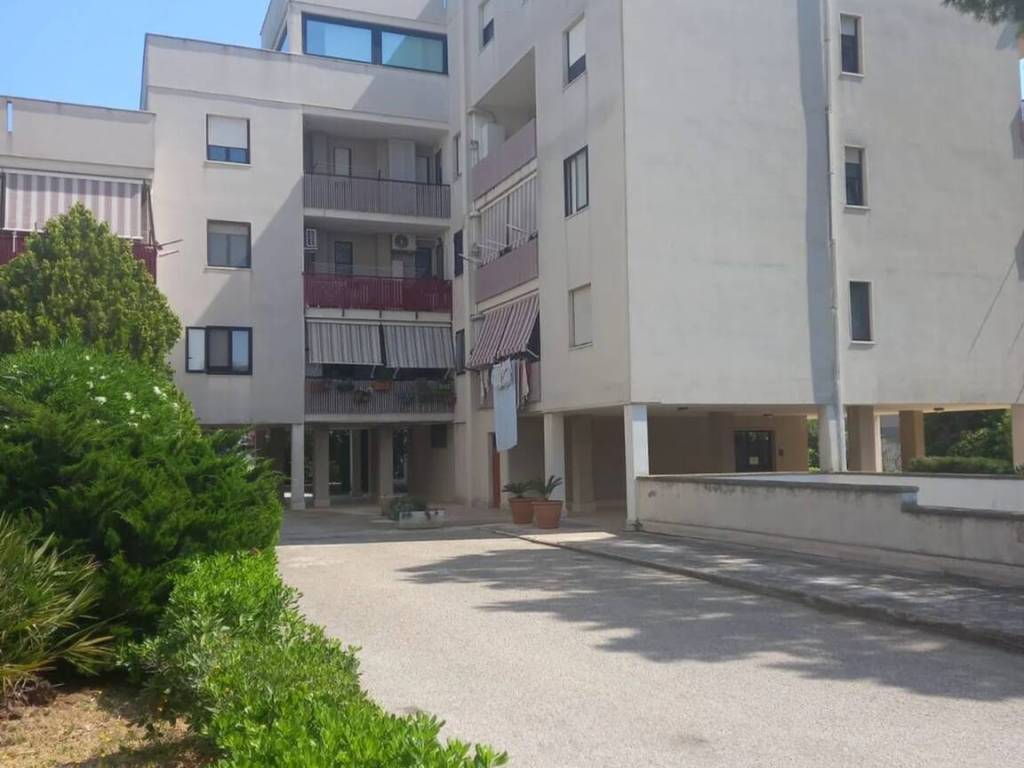 Appartamento a Bari in Fenicia No Number - Foto 3