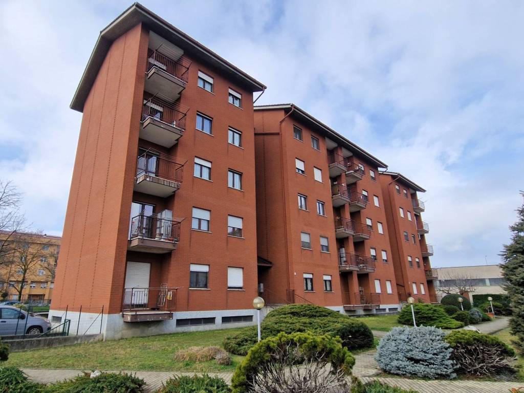 Appartamento a Settimo torinese in Via Rosa Luxemburg, 5 - Foto 3