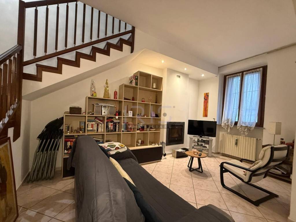 Appartamento a Cesano maderno in Via Pasubio - Foto 3