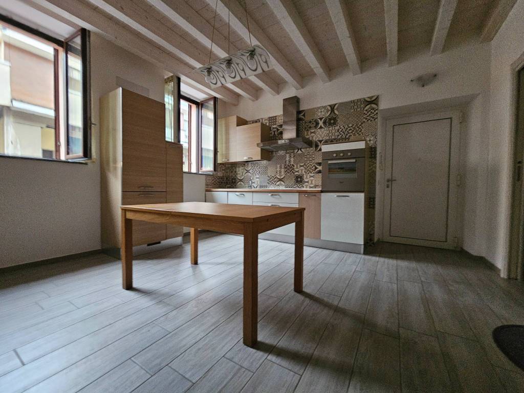 Appartamento a Sedriano in Via Edmondo De Amicis - Foto 4