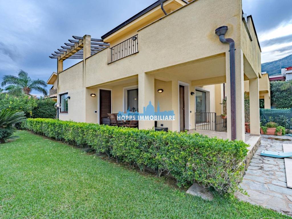 Villa a Carini in Via Oleandri - Foto 2