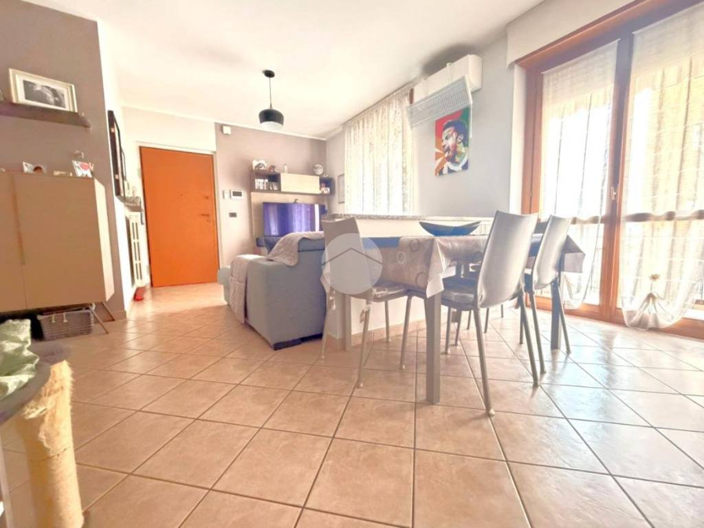 Appartamento a Rivalta di torino in Via Leopardi, 10 - Foto 4