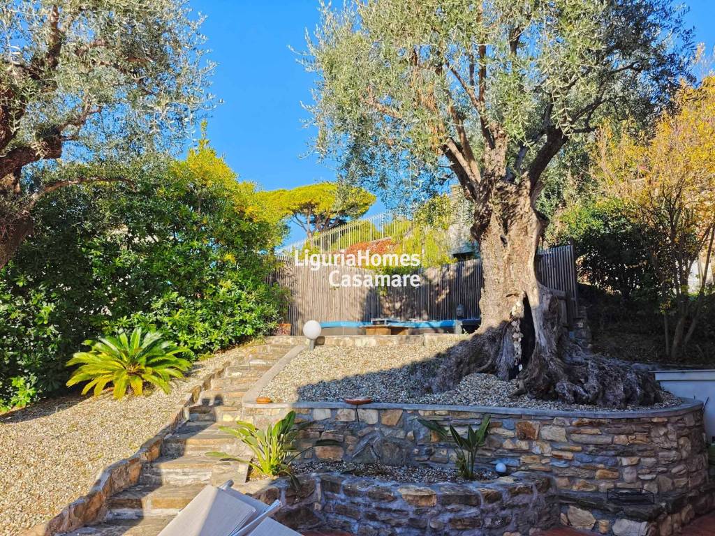 Villa a Bordighera in Via Tiziano Vecellio - Foto 3
