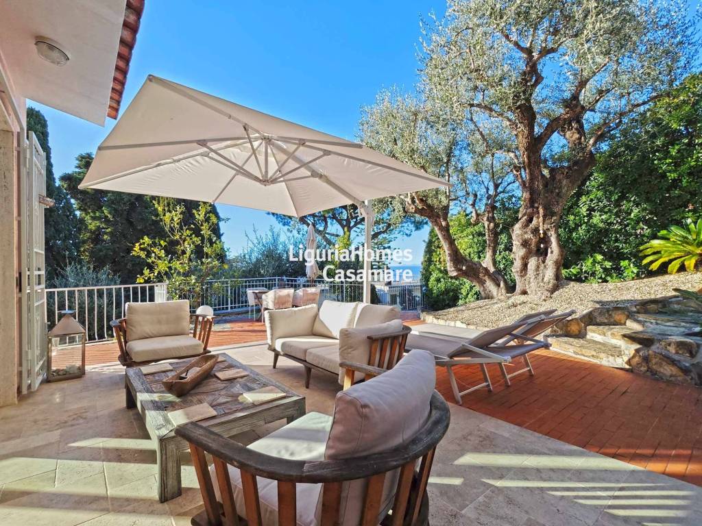Villa a Bordighera in Via Tiziano Vecellio - Foto 5