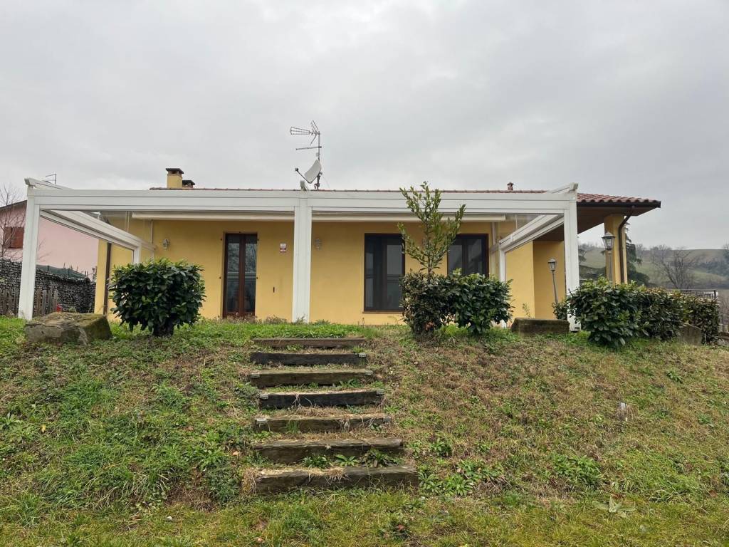Villa a Novafeltria in Via Leonardo da Vinci, 1 - Foto 3