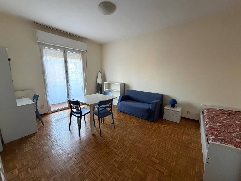 Appartamento a Pavia in Via Teodoro Lovati, 20 - Foto 2