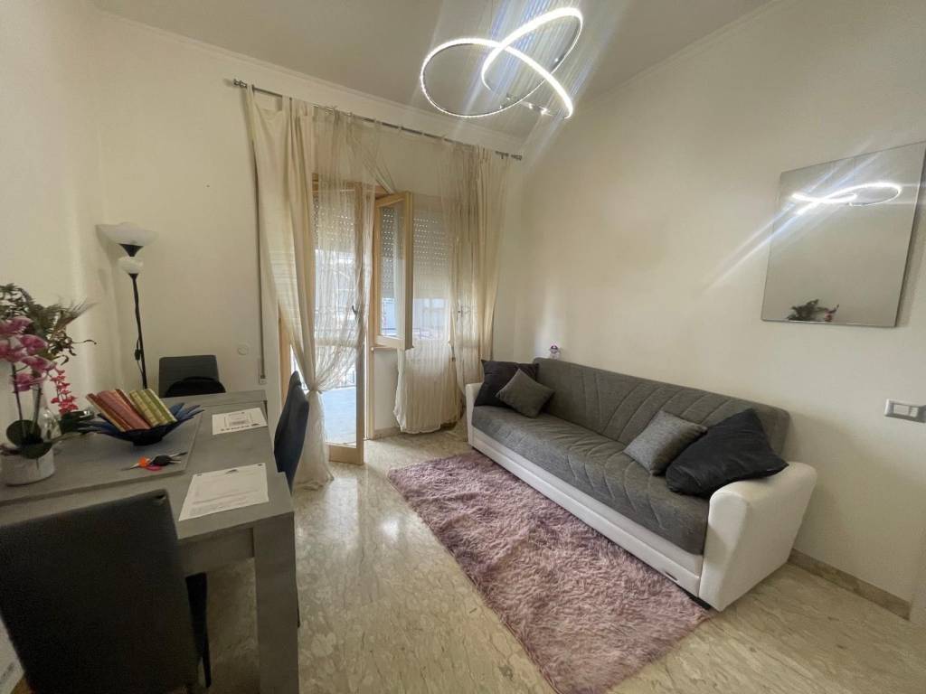 Appartamento a Pomezia in Via Cincinnato - Foto 3