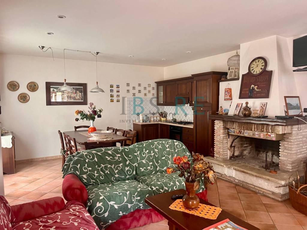 Villa a Leonessa in via del lavatoio - Foto 5