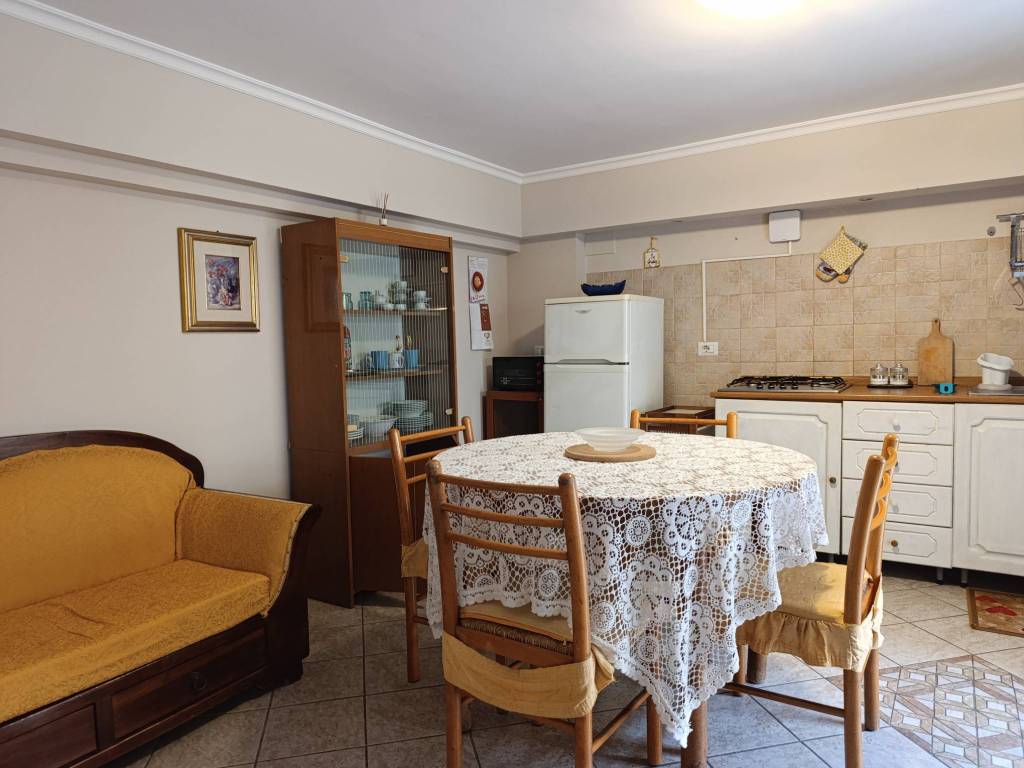 Appartamento a Nettuno in Via Lago Maggiore - Foto 4