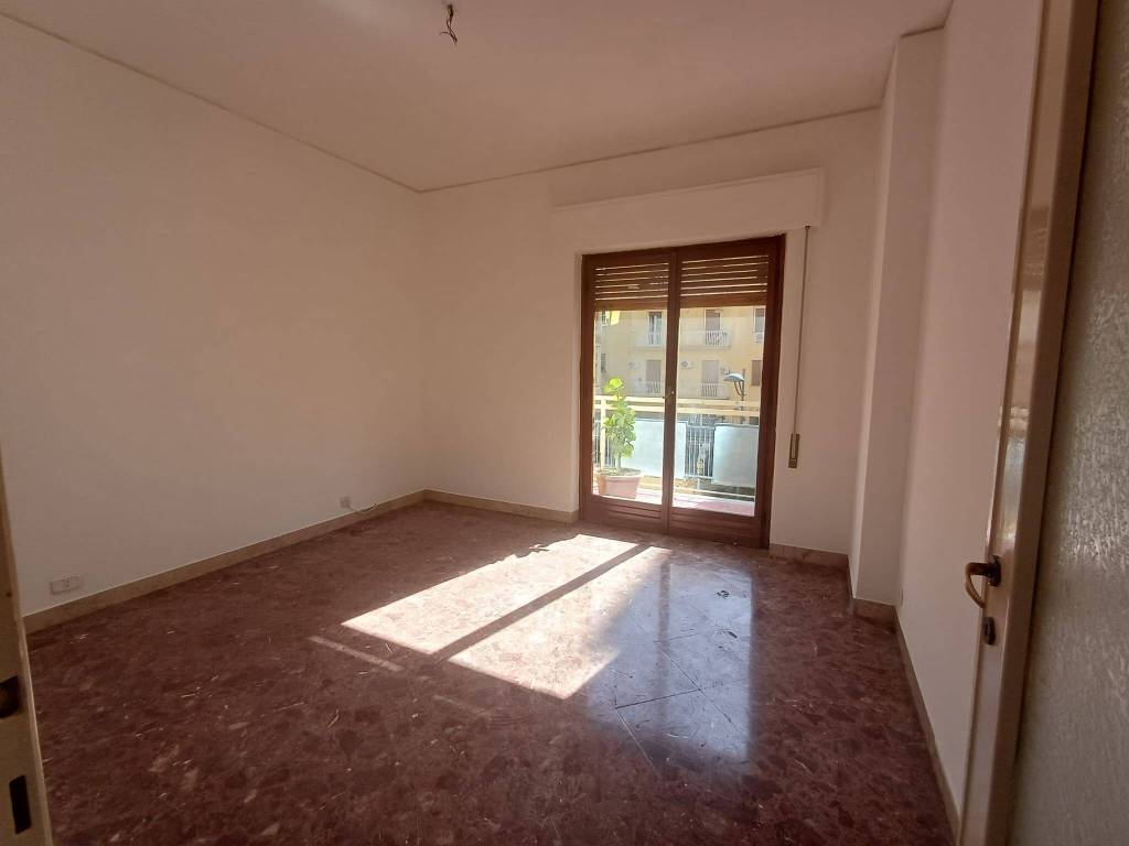 Appartamento a Palermo in Via Mario Rapisardi - Foto 5