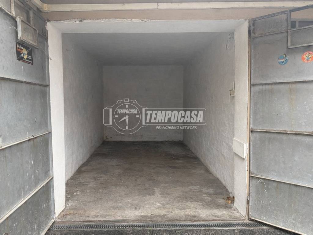 Box / garage a Bologna in Via della Barca 2 - Foto 3