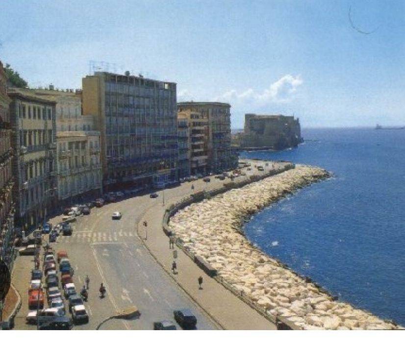 Appartamento a Napoli in Viale Antonio Gramsci - Foto 3