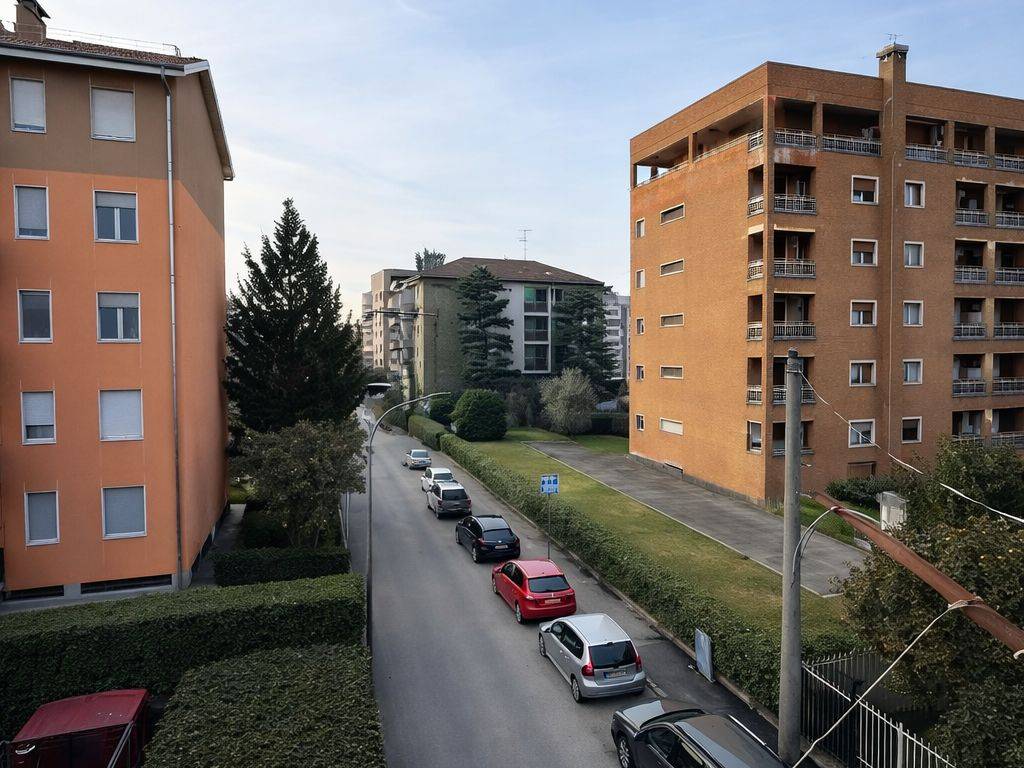 Appartamento a Bollate in Via Nino Bixio, 11 - Foto 2