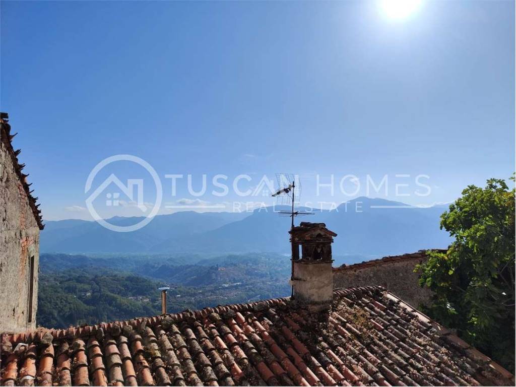 Villa a Barga in via del Monte, 1 - Foto 2