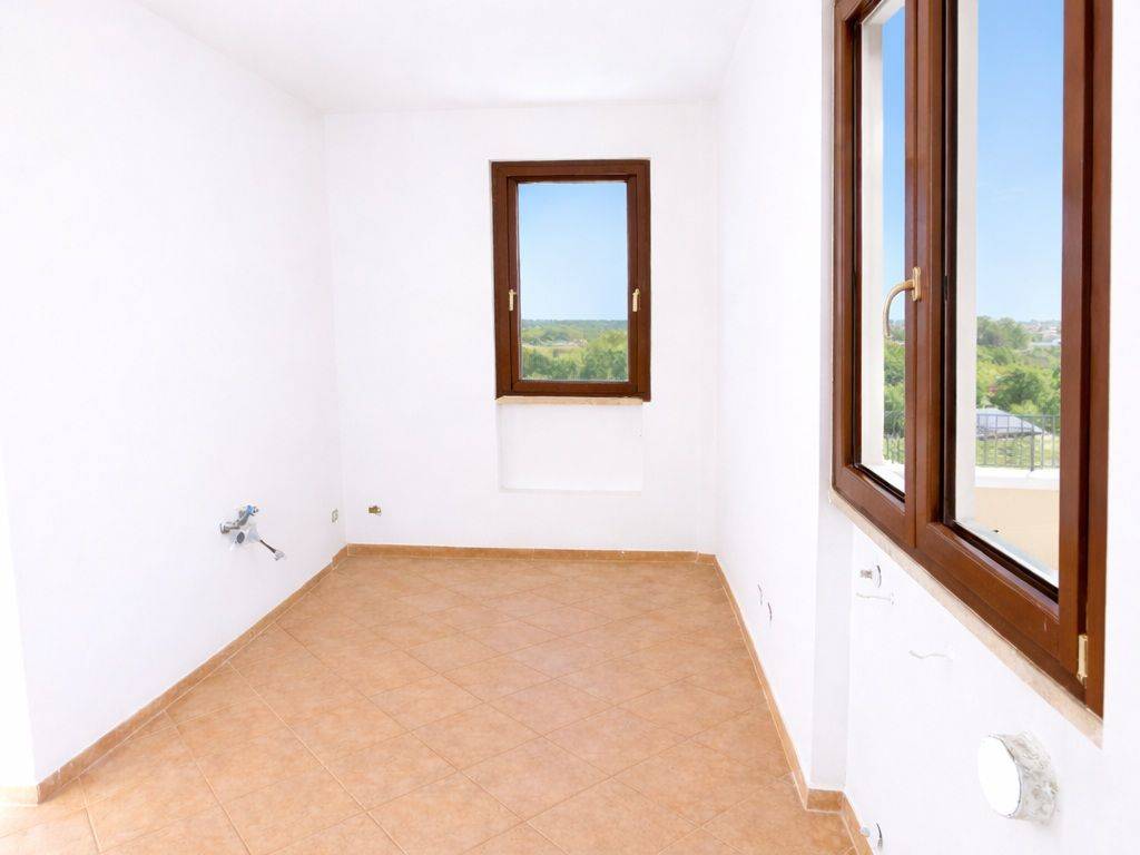 Appartamento a Nettuno in Via Taglio delle Cinque Miglia, 76 - Foto 2