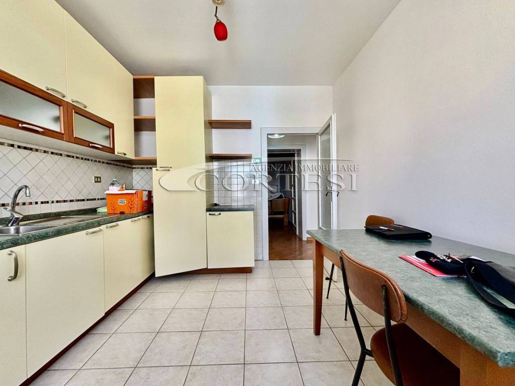 Appartamento a Fano in Via Angiola Bianchini - Foto 4