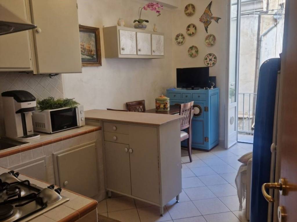 Appartamento a Pietra ligure in Via Andrea Basadonne - Foto 4