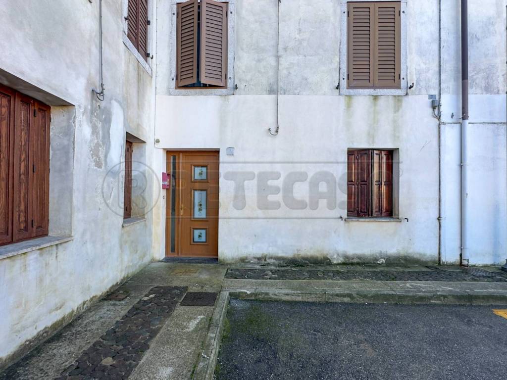 Rustico / casale a Romans d'isonzo in PIAZZA DEGLI EROI, 3 - Foto 2