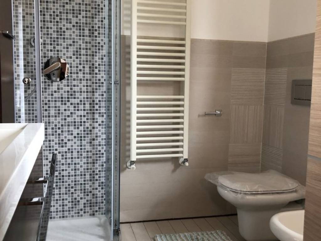 Appartamento a Azzate in Via Piave, 165 - Foto 4