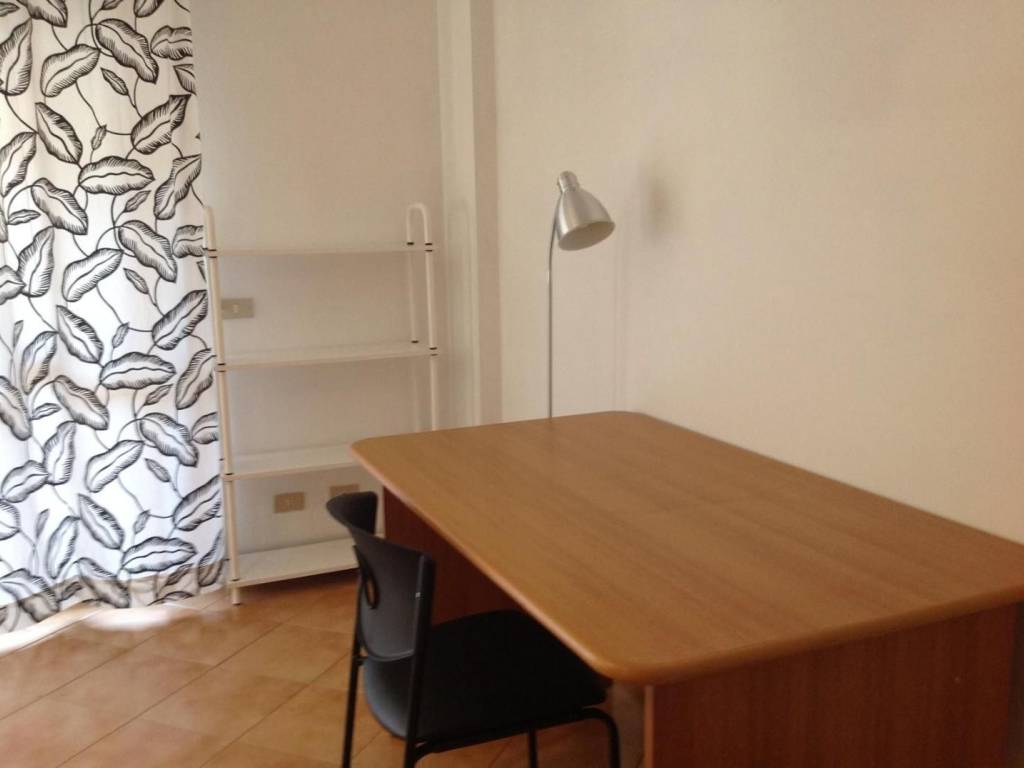 Appartamento a Pisa in Via Vasco Viviani, - Foto 2