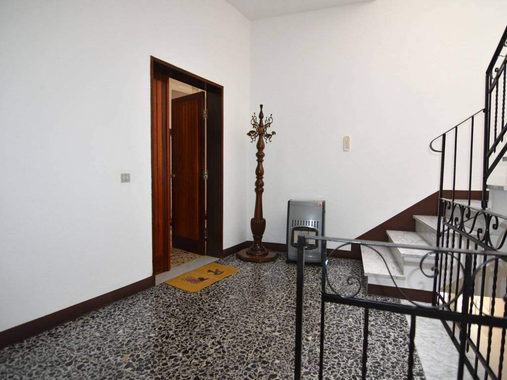 Villa a Cuglieri in Via Roma, 8 - Foto 2