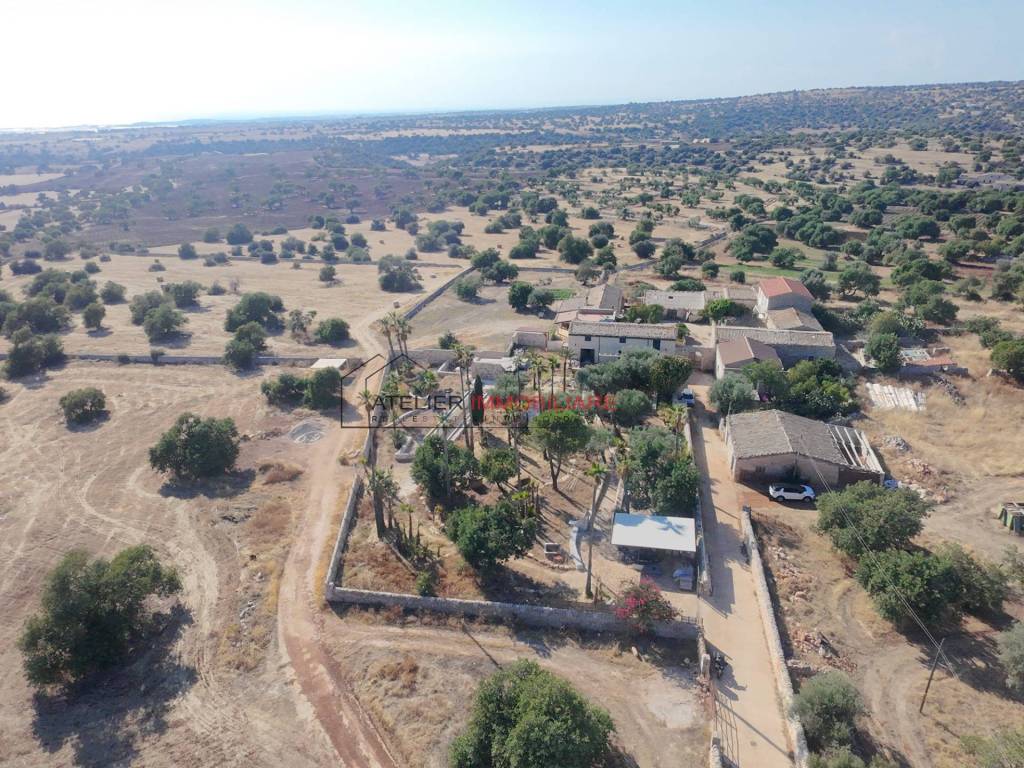 Villa a Ragusa in C.da Peralta - SP 25 - Foto 3