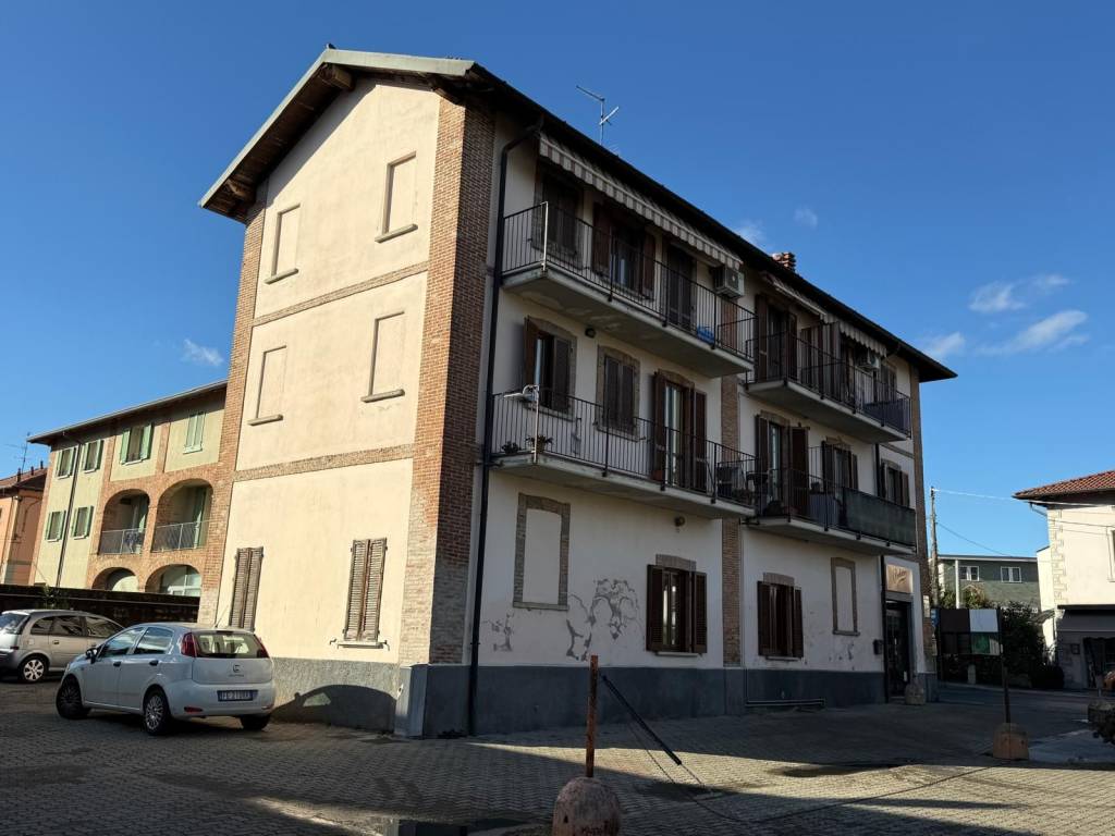 Appartamento a Lurate caccivio in Via Varesina - Foto 2