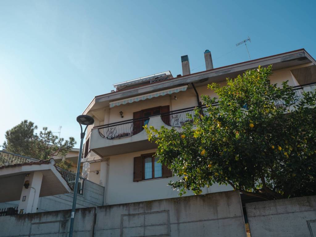 Appartamento a Montesilvano in Via Luciano Manara, 6 - Foto 3