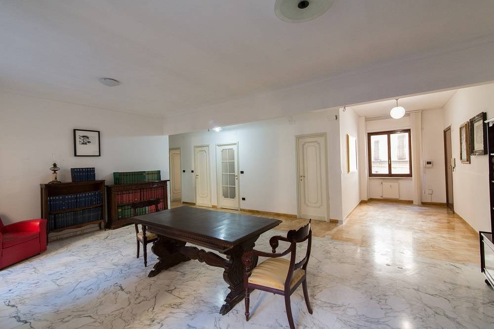 Appartamento a Genova in Via Santa Chiara - Foto 3
