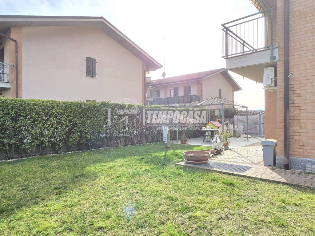 Appartamento a Carmagnola in Viale Barbaroux 92 - Foto 2