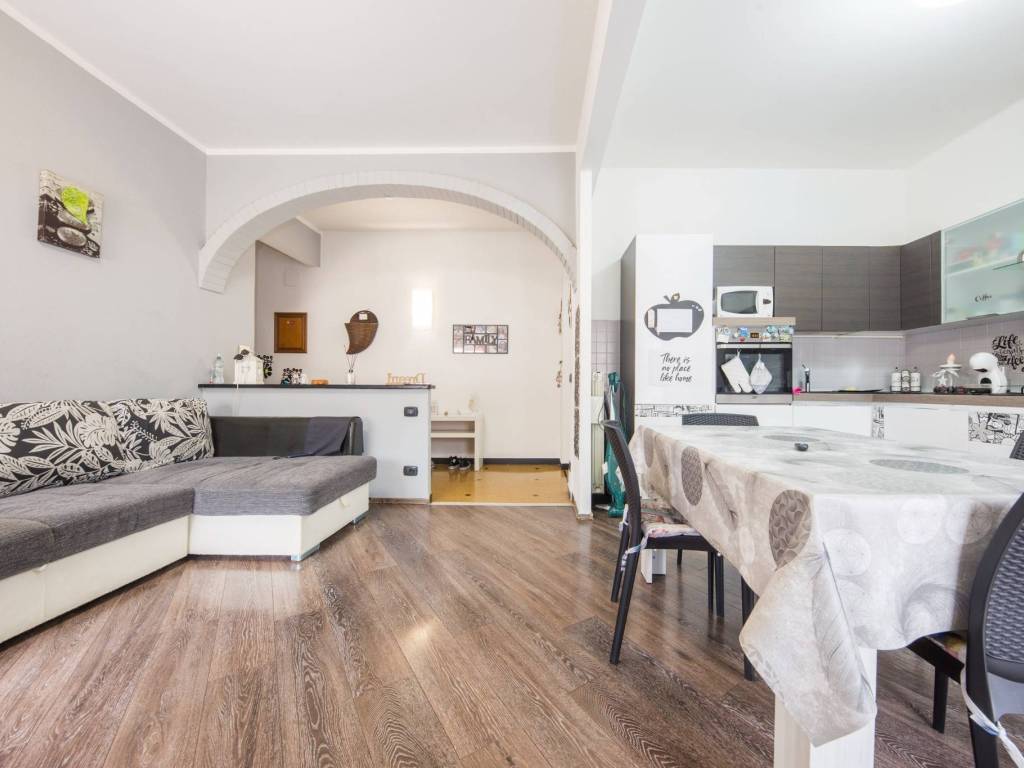Appartamento a Genova in Via Pasquale Pastorino, 17 - Foto 3