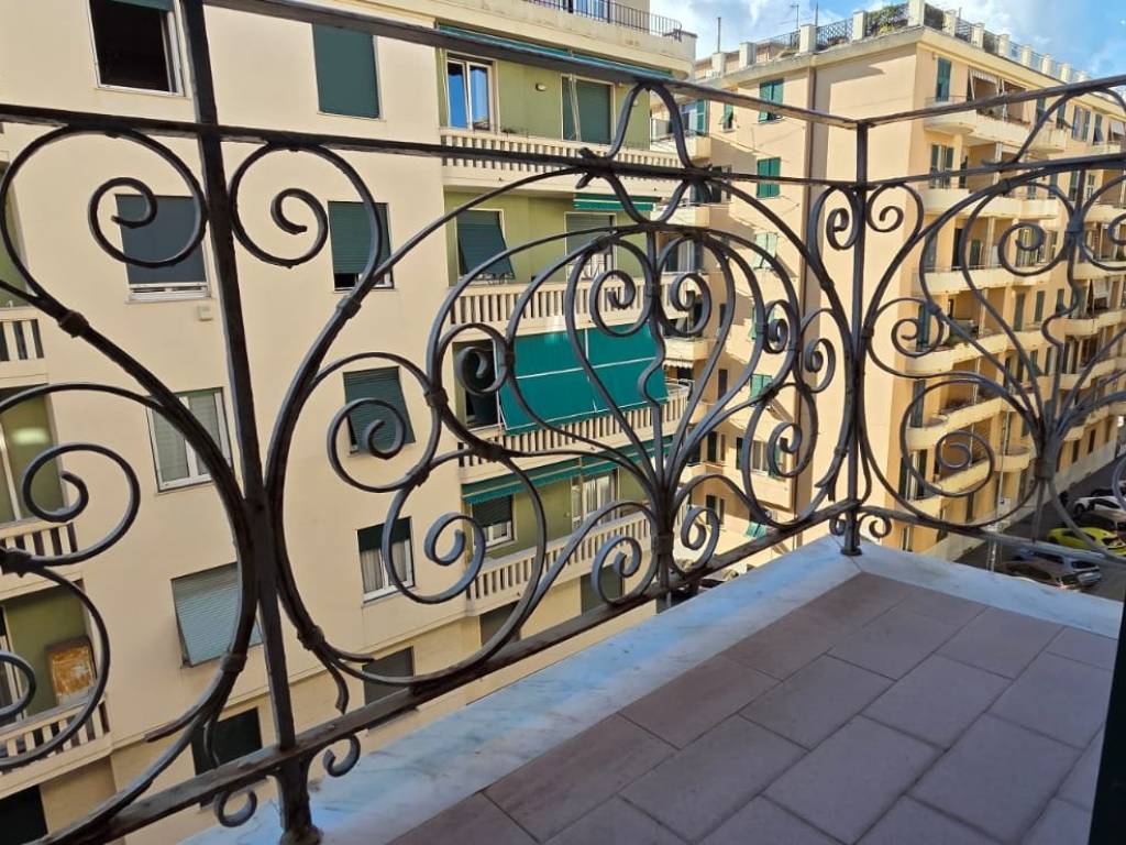 Appartamento a Genova in Via Trento - Foto 2